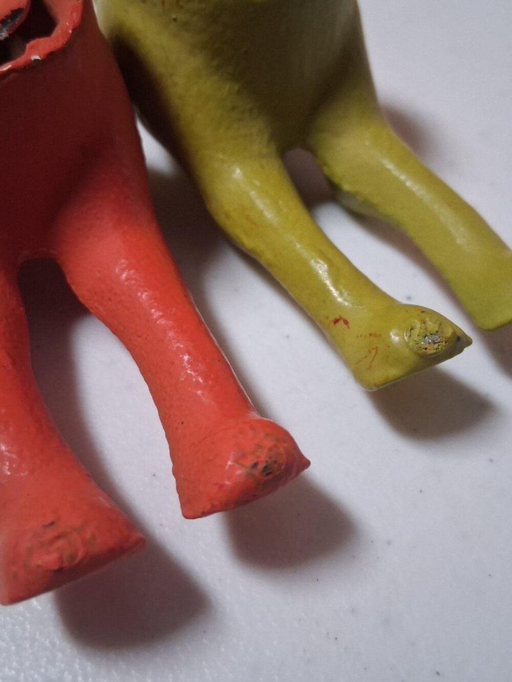 Cast Iron Dog Tail Hooks Pair Wall Mounted Hanging Orange Lime Green Dogs 5" - Picture 15 of 15